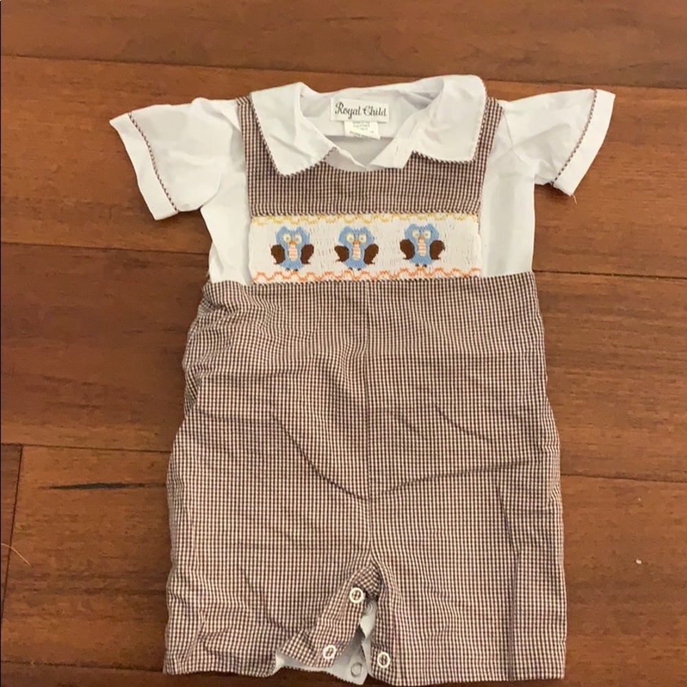 Boys smocked appliqué shortall set